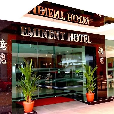 Eminent Hotel Кота Кинабалу Екстериор снимка